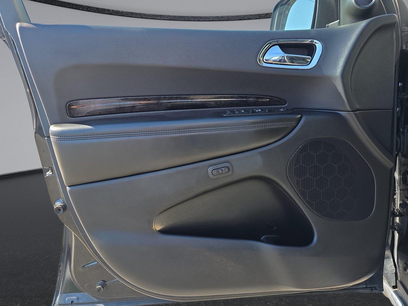 Used 2015 Dodge Durango Limited w/ Nav & Power Liftgate Group AWD/4WD image 18