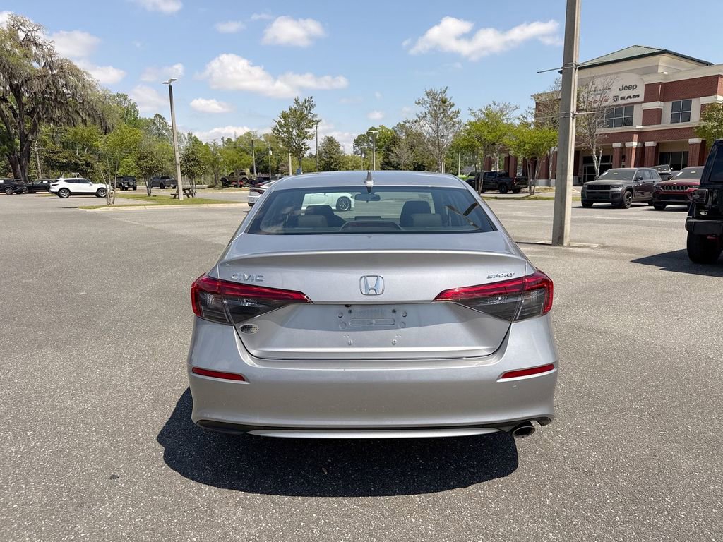 Used 2024 Honda Civic Sport image 4
