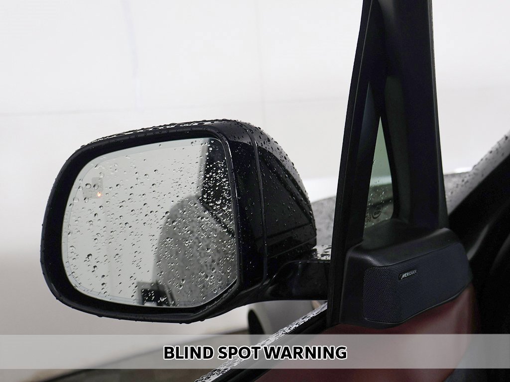 Used 2023 Land Rover Range Rover Sport SE Dynamic image 8