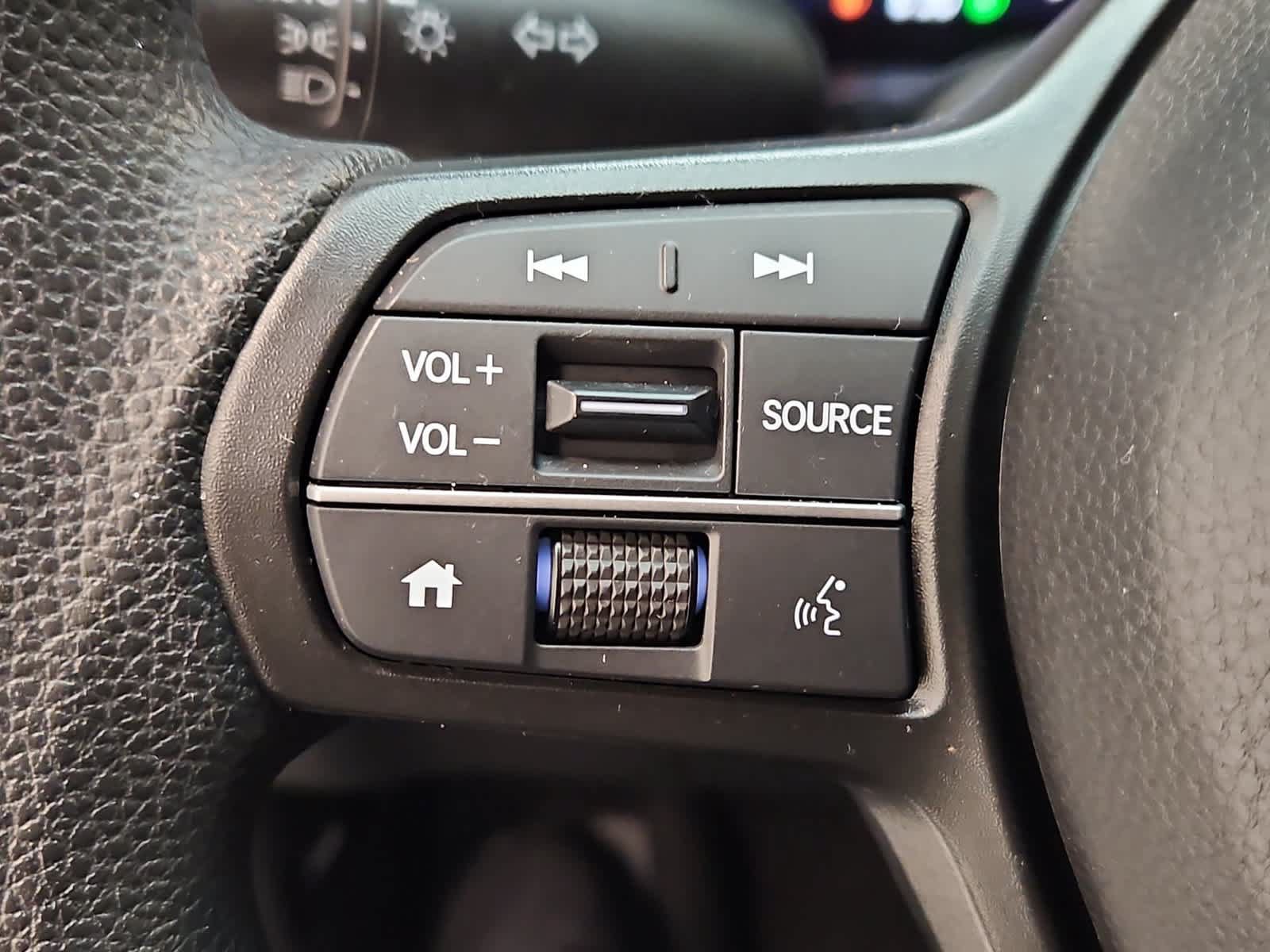 Certified 2025 Honda CR-V LX image 10