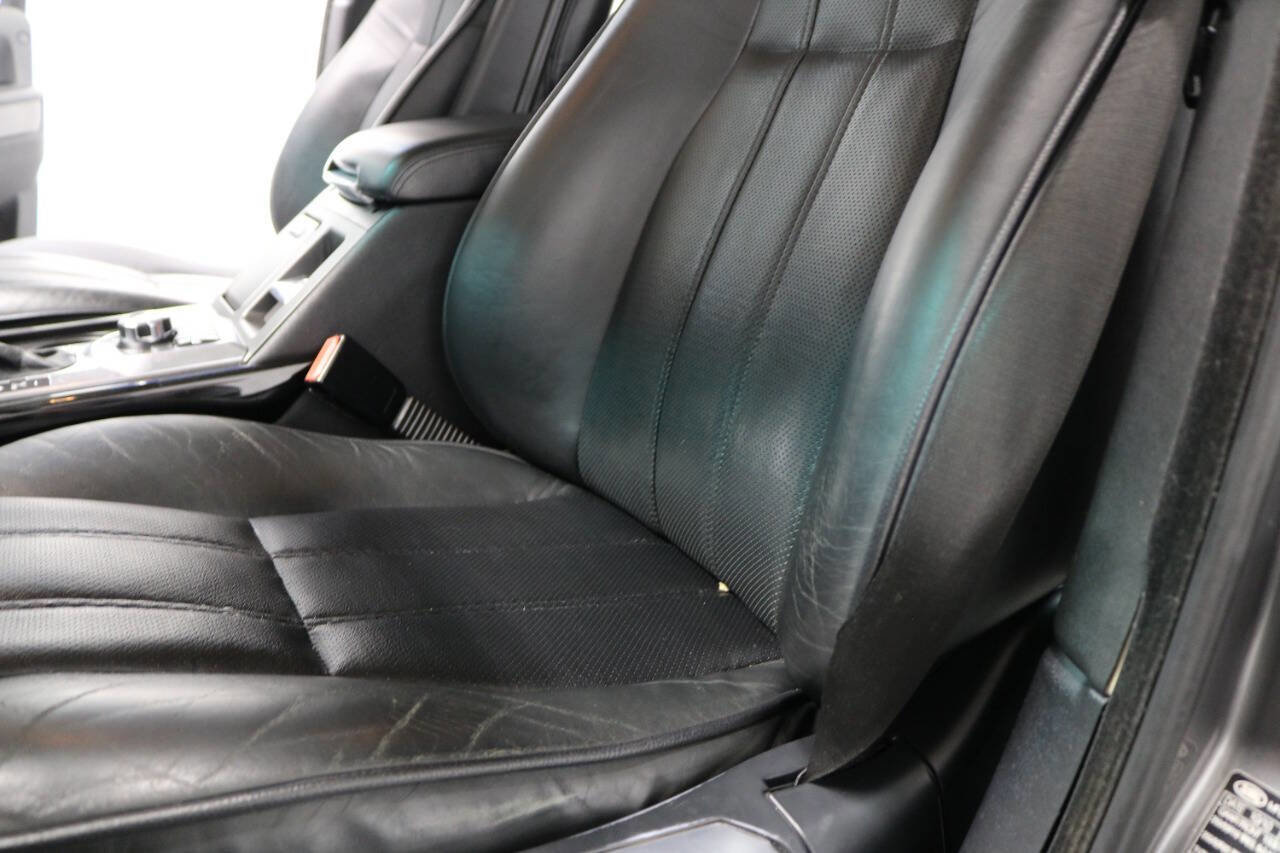 Used 2011 Land Rover Range Rover Supercharged AWD/4WD image 54