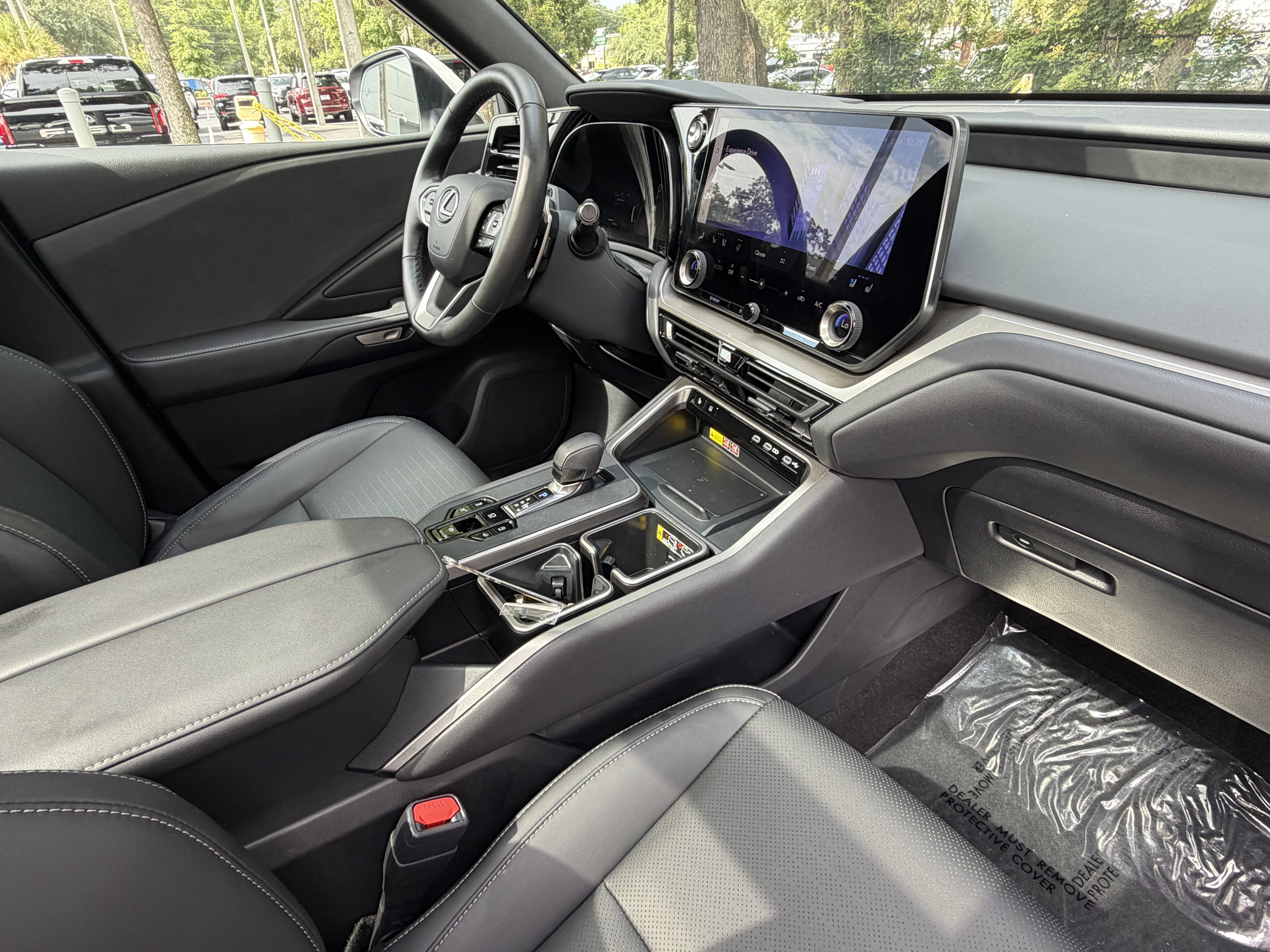 Used 2025 Lexus TX 350 AWD w/ Technology Package image 47