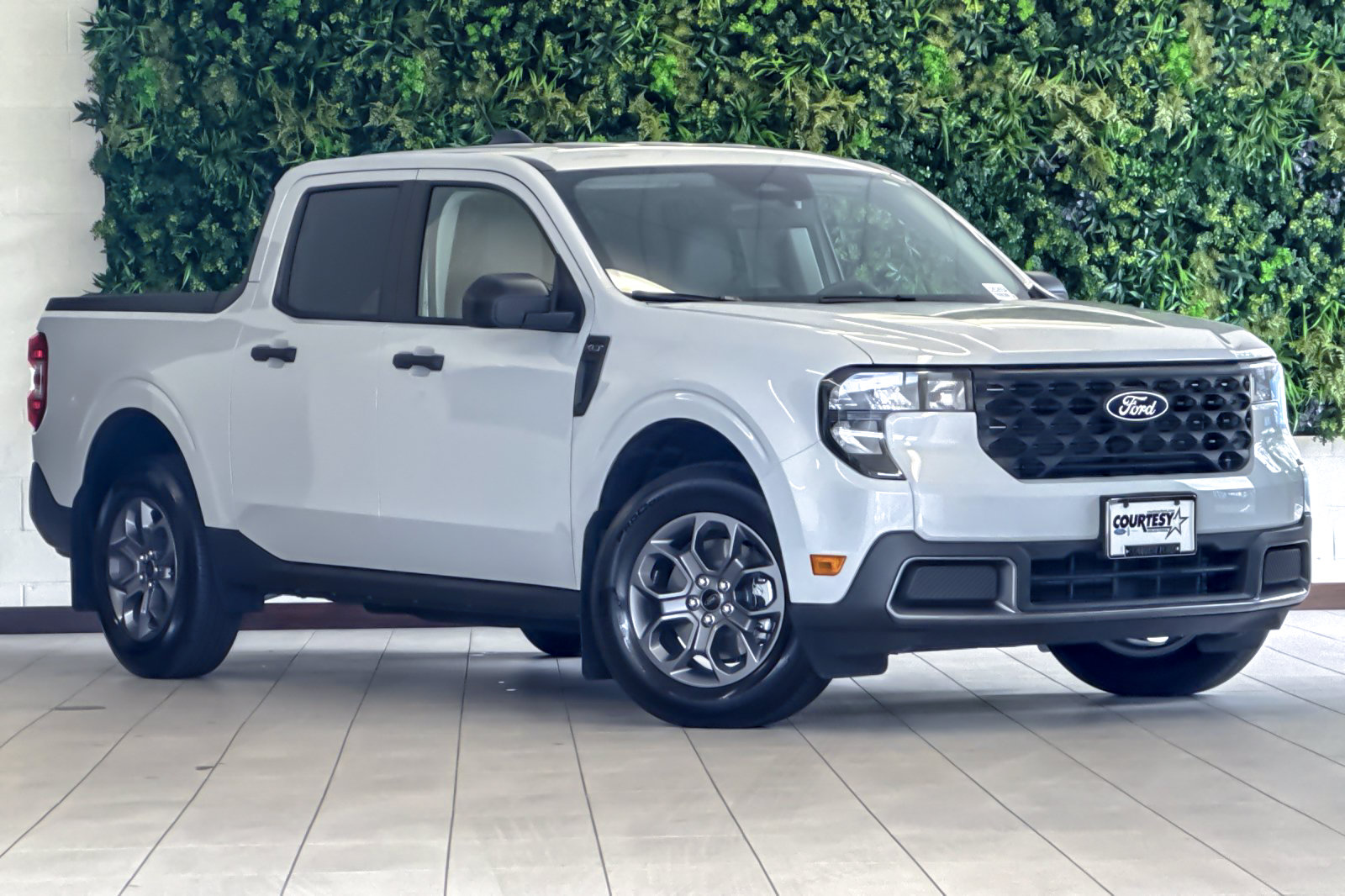 Used 2025 Ford Maverick XLT w/ Equipment Group 301A