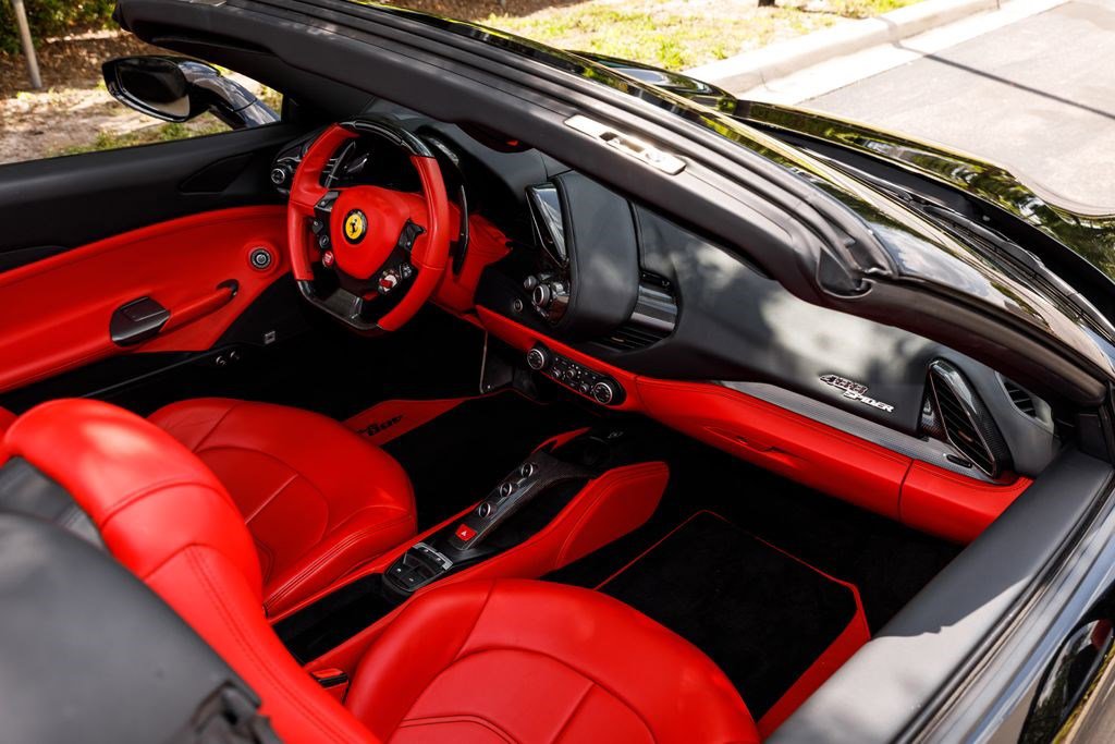 Used 2018 Ferrari 488 Spider image 16