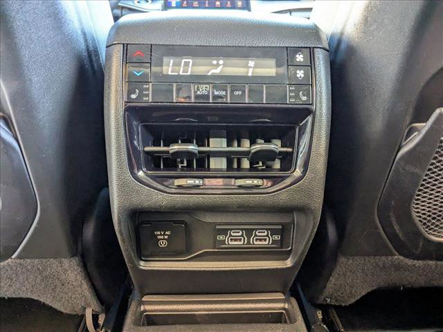Used 2021 Jeep Grand Cherokee L Limited AWD/4WD image 18