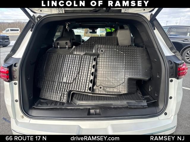 Used 2022 Chevrolet Traverse Premier w/ LPO, Floor Liner Package image 6