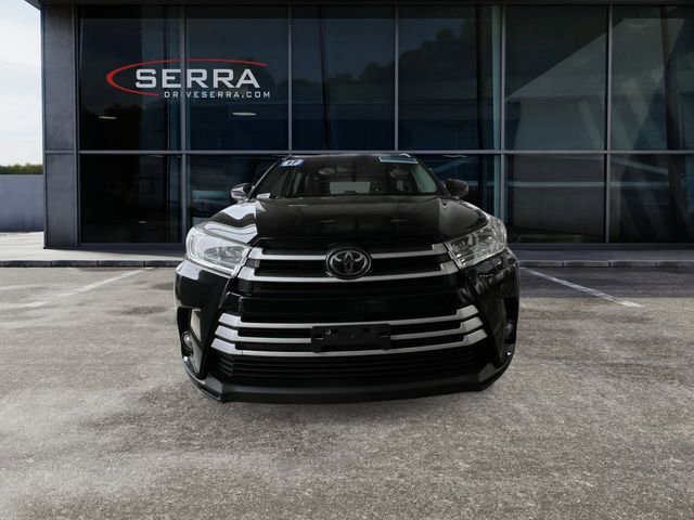 Used 2017 Toyota Highlander XLE w/ Carpet Mat Package image 5