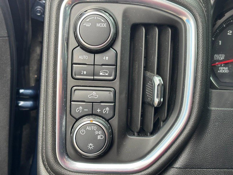 Used 2021 Chevrolet Silverado 1500 LT image 16