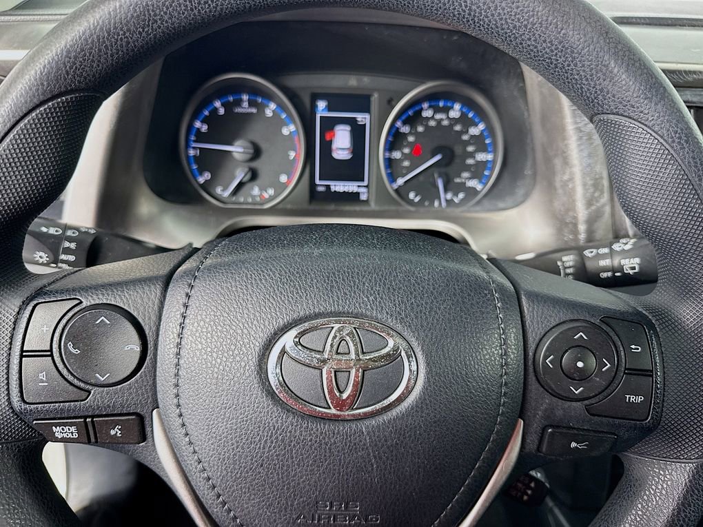 Used 2017 Toyota RAV4 LE image 16