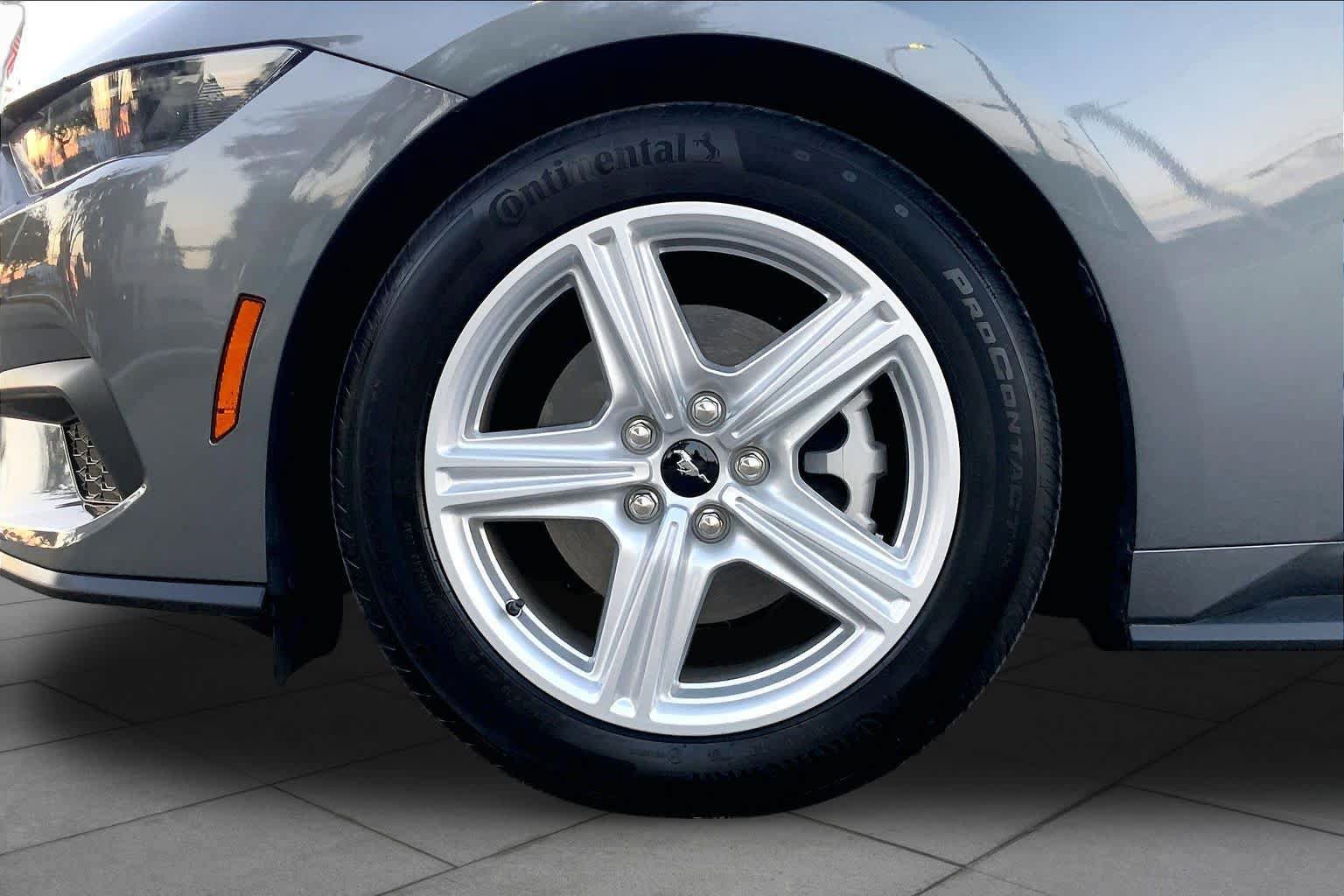 Certified 2026 Ford Mustang Premium RWD image 10