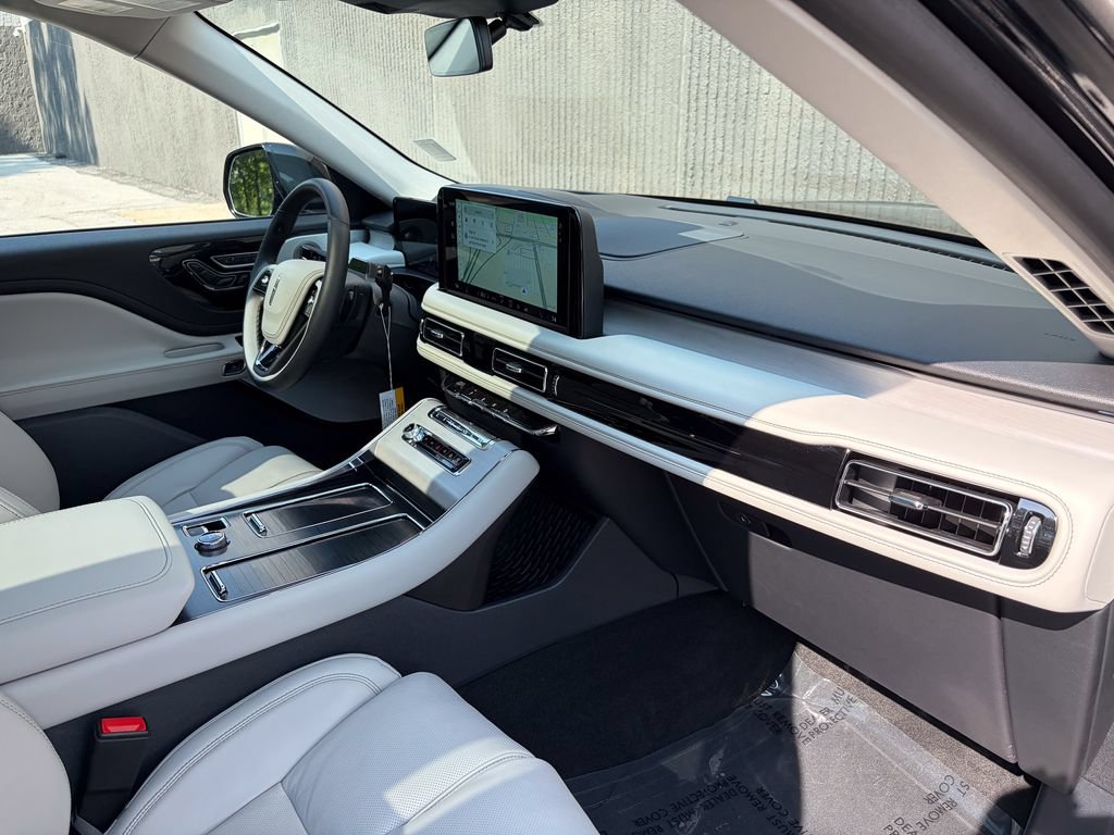 New 2026 Lincoln Aviator Reserve AWD/4WD image 38
