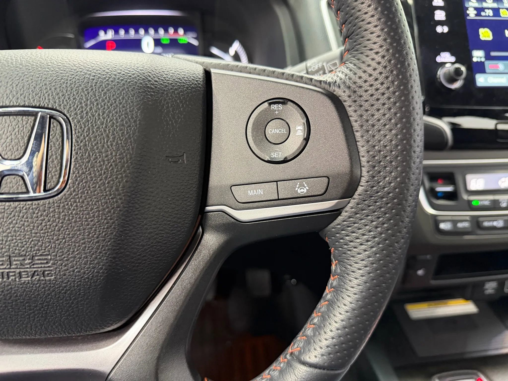 Used 2022 Honda Passport TrailSport image 32