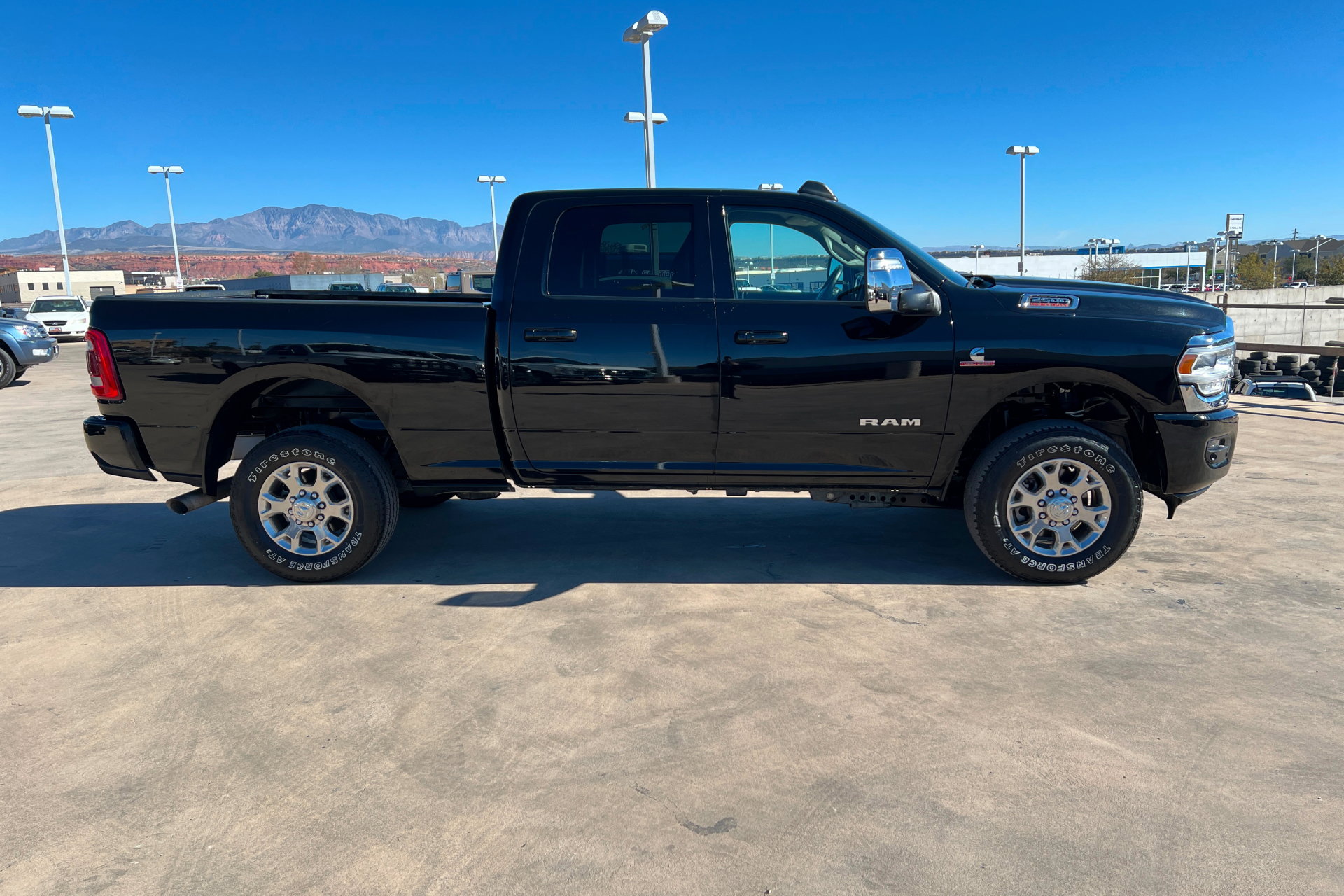 Used 2024 RAM 2500 Laramie w/ Safety Group AWD/4WD image 7