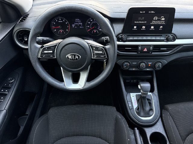 Used 2021 Kia Forte LXS FWD image 11