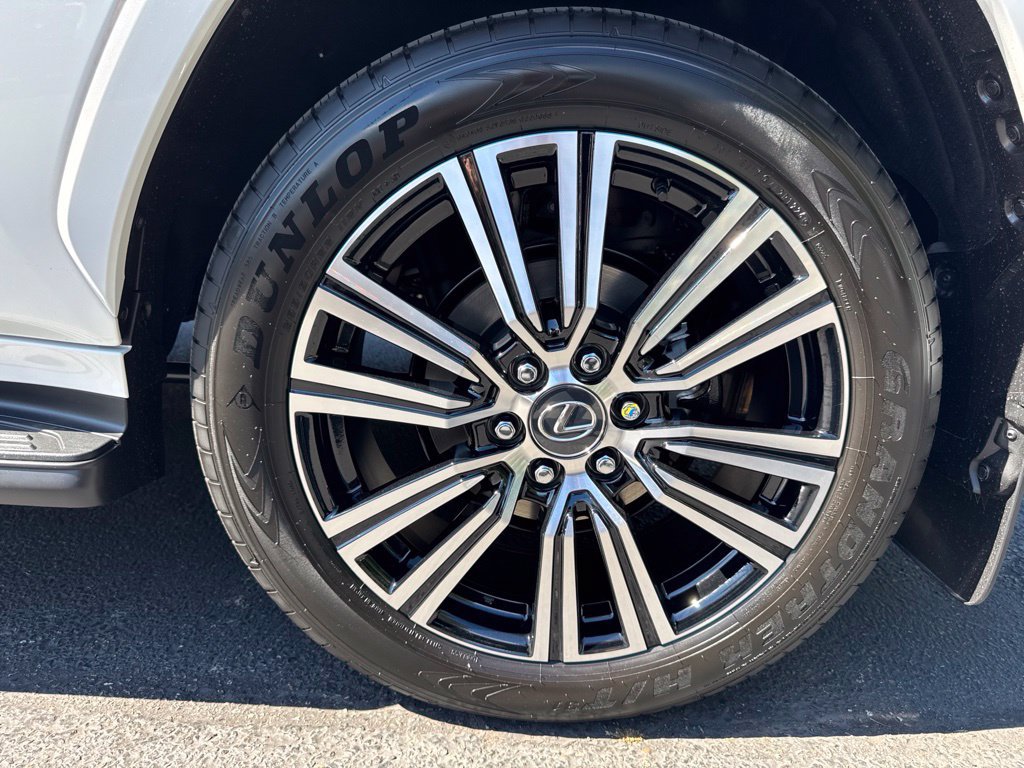 New 2026 Lexus LX 700h Luxury w/ Accessory Package (Z1) AWD/4WD image 28