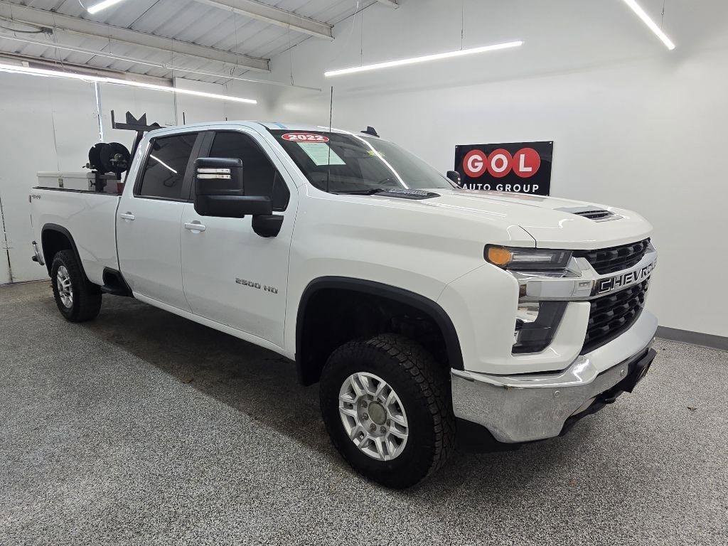 Used 2022 Chevrolet Silverado 2500 LT w/ Convenience Package AWD/4WD image 1