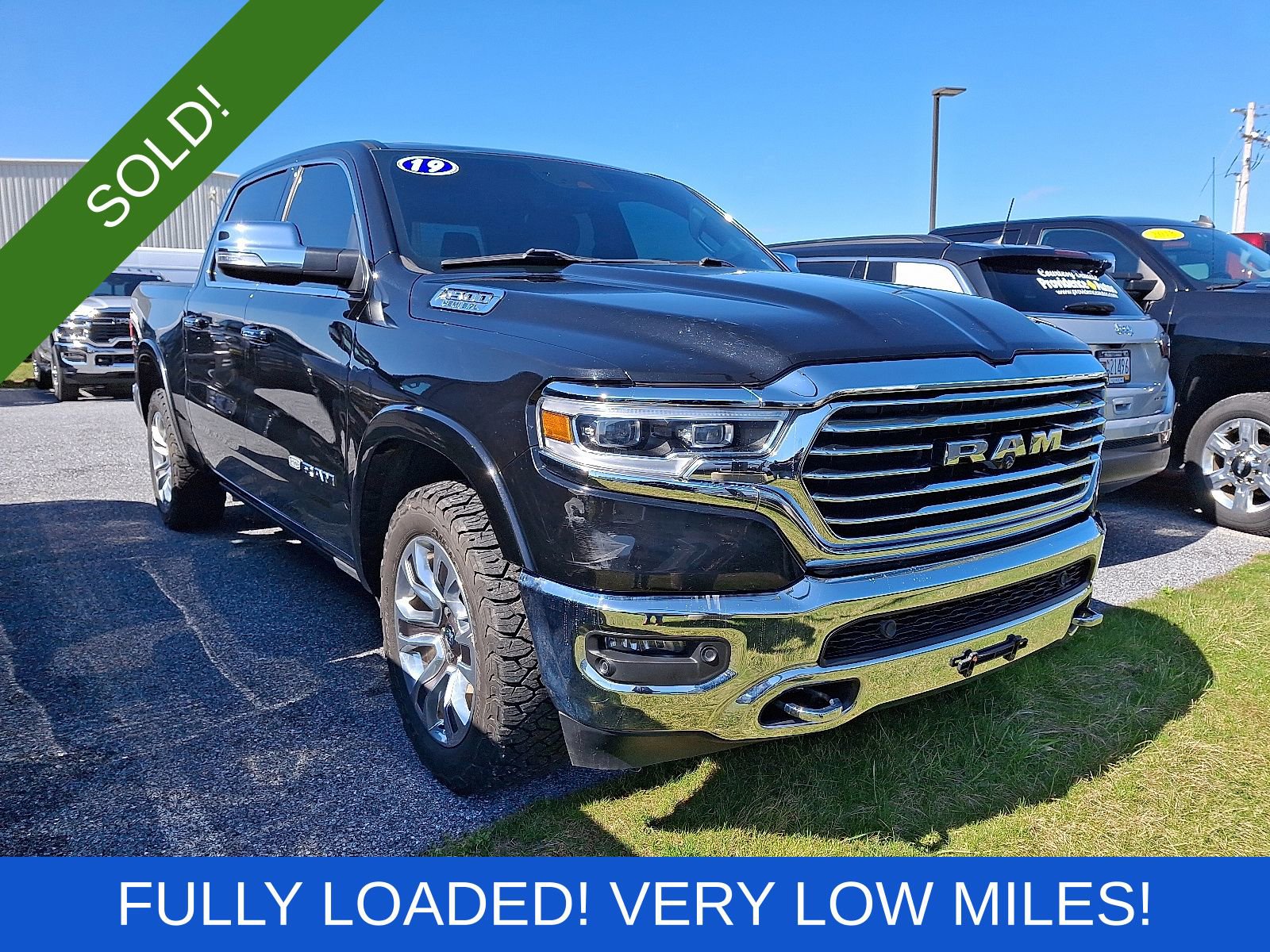 Used 2019 RAM 1500 Limited image 1