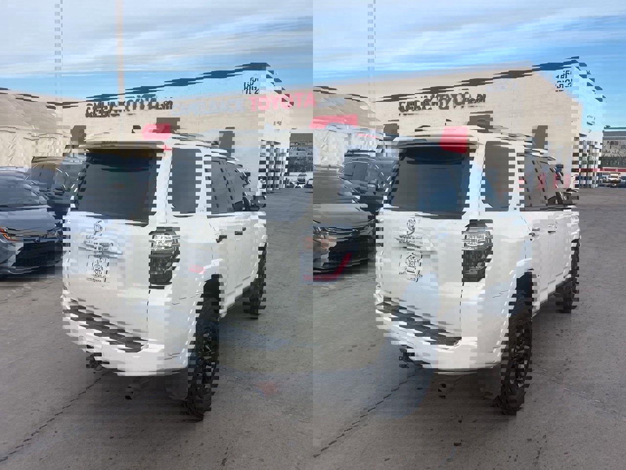 Used 2020 Toyota 4Runner SR5 image 4