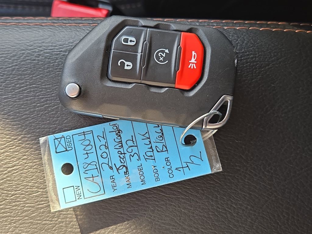 Used 2022 Jeep Wrangler Unlimited Rubicon image 33