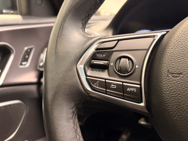 Certified 2025 Acura RDX SH-AWD image 19