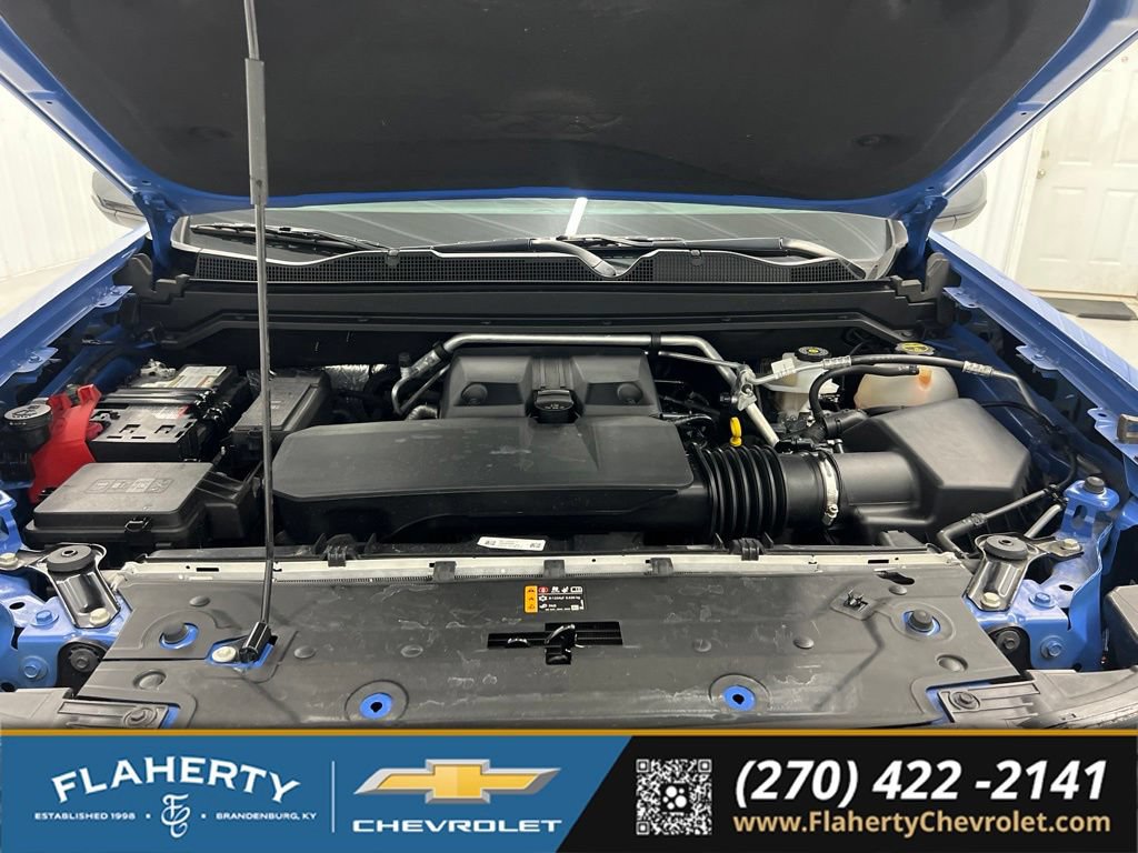 Used 2025 Chevrolet Colorado Trail Boss AWD/4WD image 16