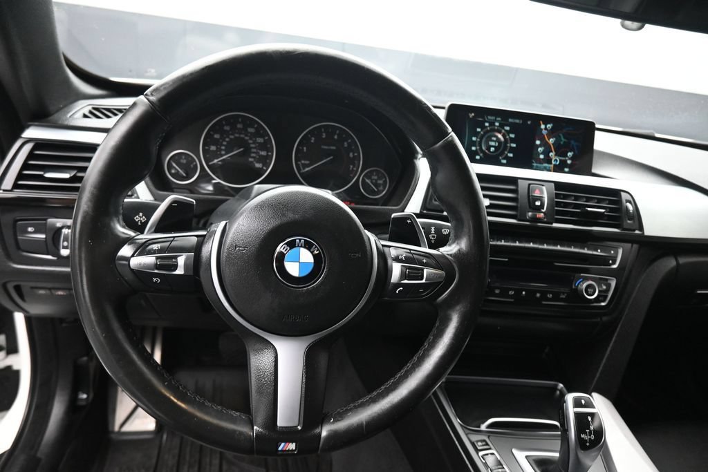 Used 2016 BMW 435i xDrive Convertible AWD/4WD image 14