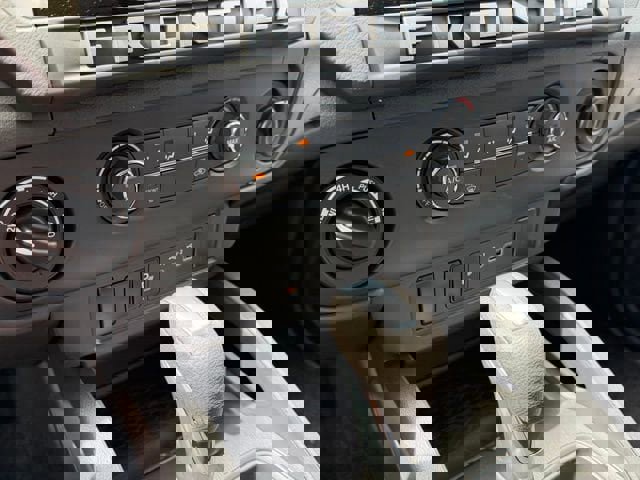 New 2026 Nissan Frontier SV image 22