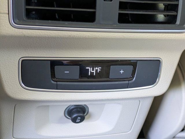 Used 2019 Audi Q5 2.0T Premium w/ Convenience Package image 18