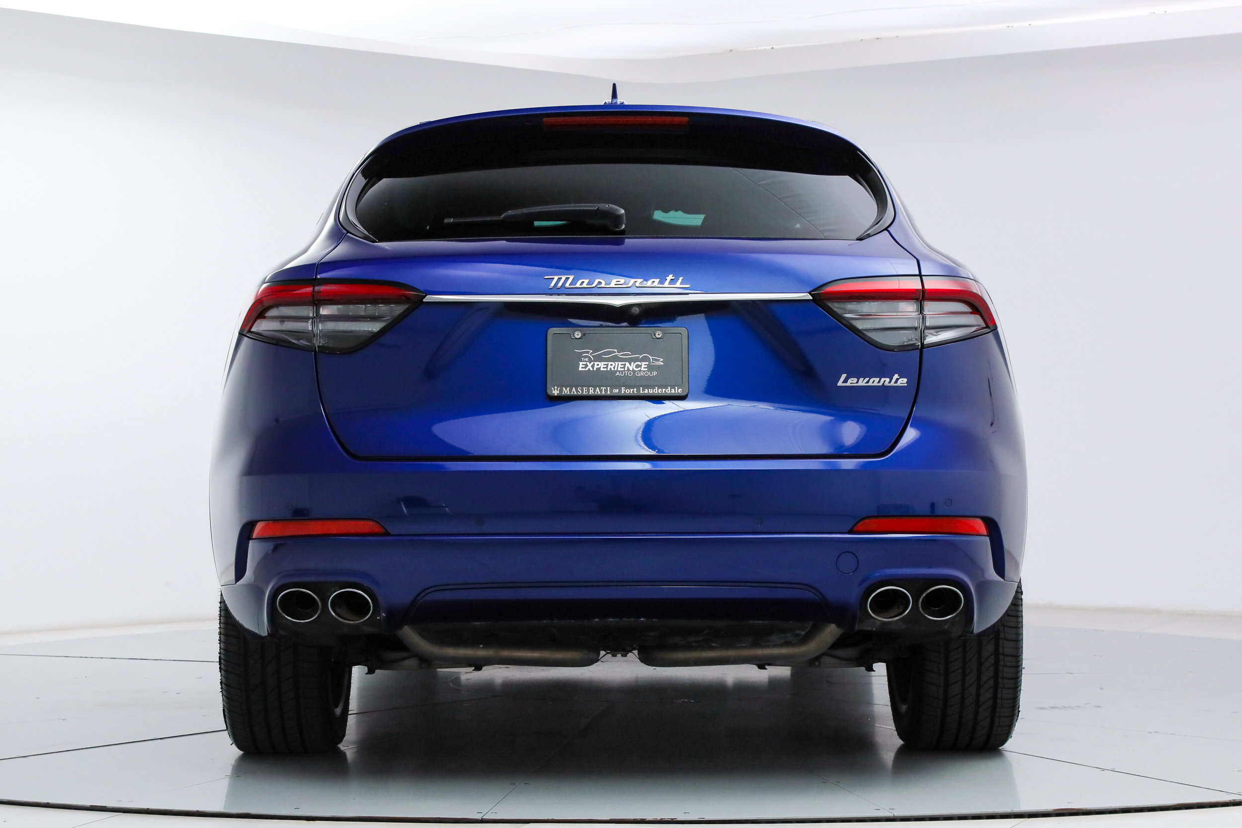Certified 2023 Maserati Levante GT AWD/4WD image 4