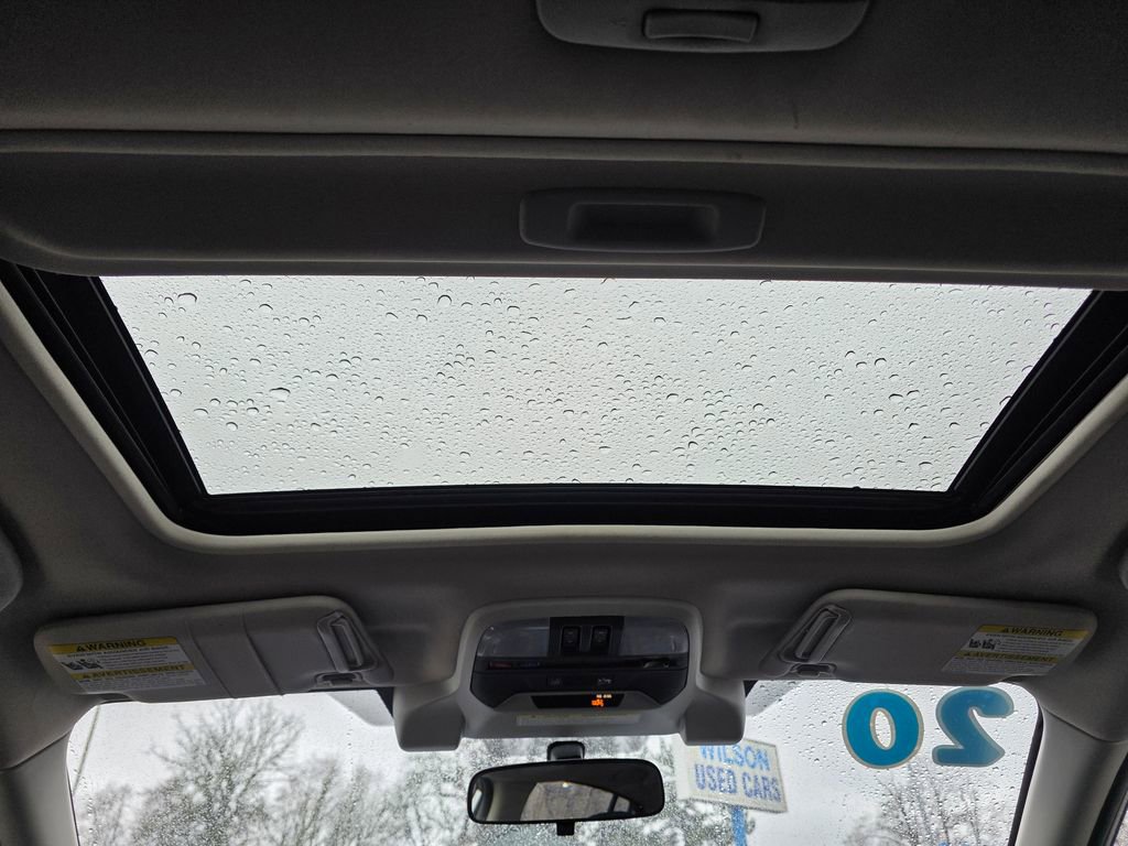 Used 2020 Subaru Crosstrek 2.0i Premium w/ Moonroof Package 2 image 24