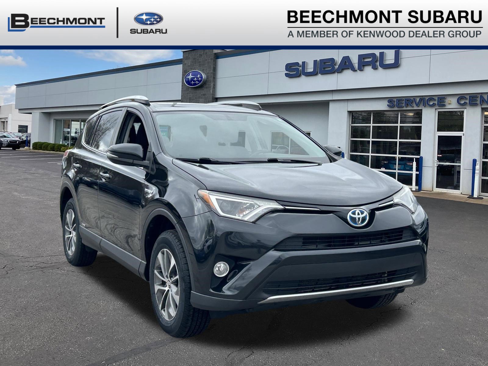 Used 2016 Toyota RAV4 XLE image 1