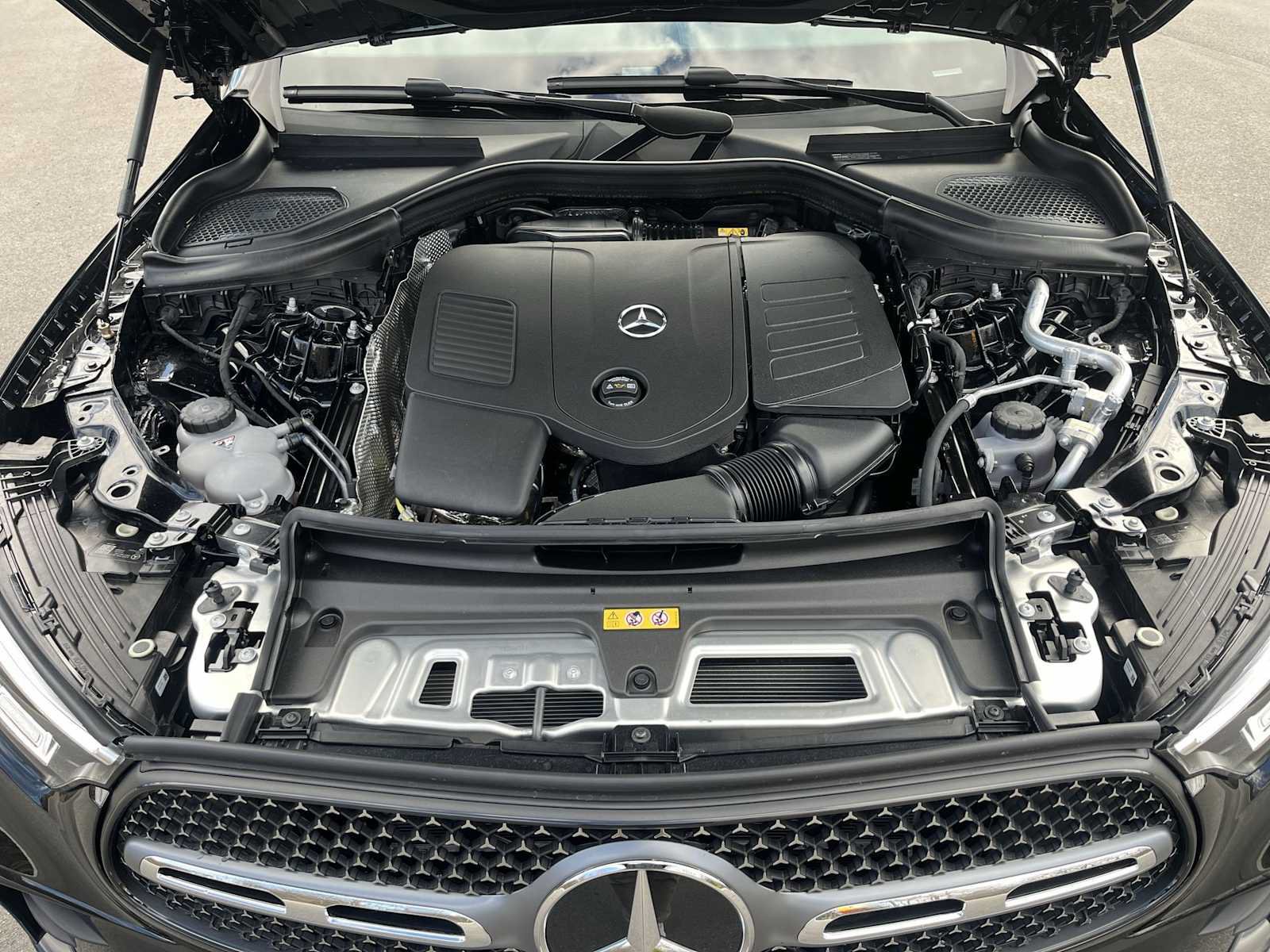 New 2026 Mercedes-Benz GLC 300 4MATIC image 24