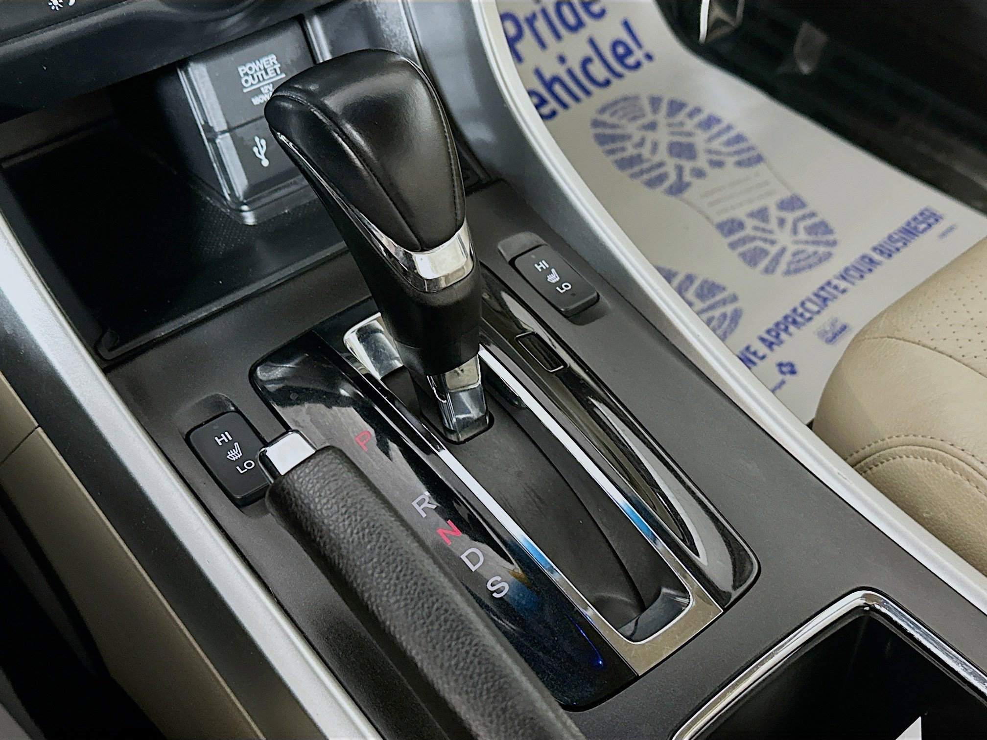 Used 2014 Honda Accord Touring image 17