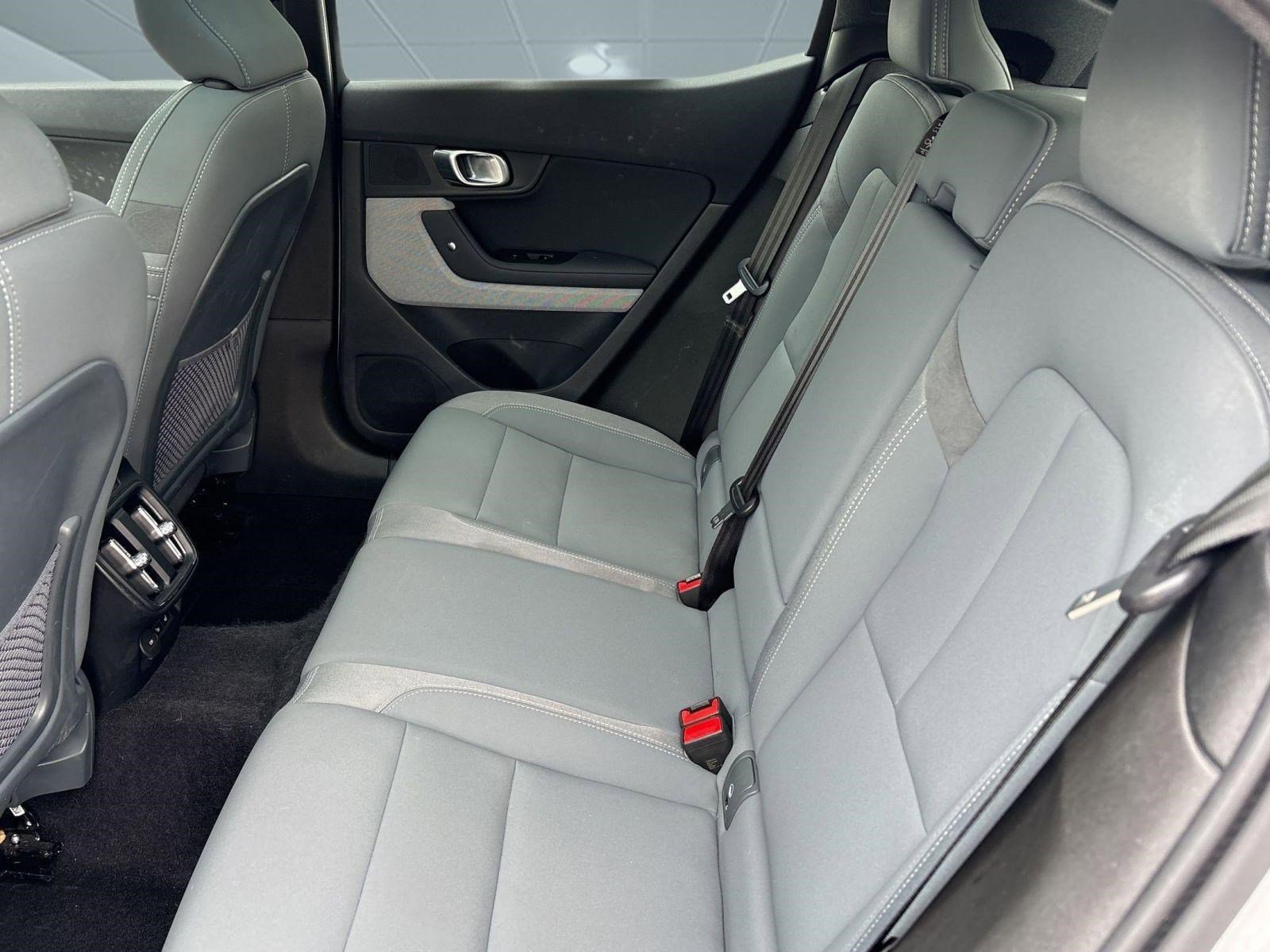 Used 2023 Polestar Polestar 2 w/ Pilot Pack image 25