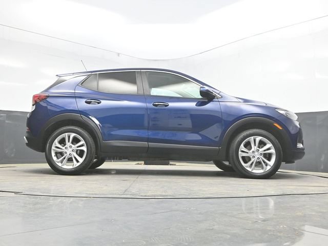 Used 2023 Buick Encore GX Preferred w/ Cold Weather Comfort Package AWD/4WD image 32