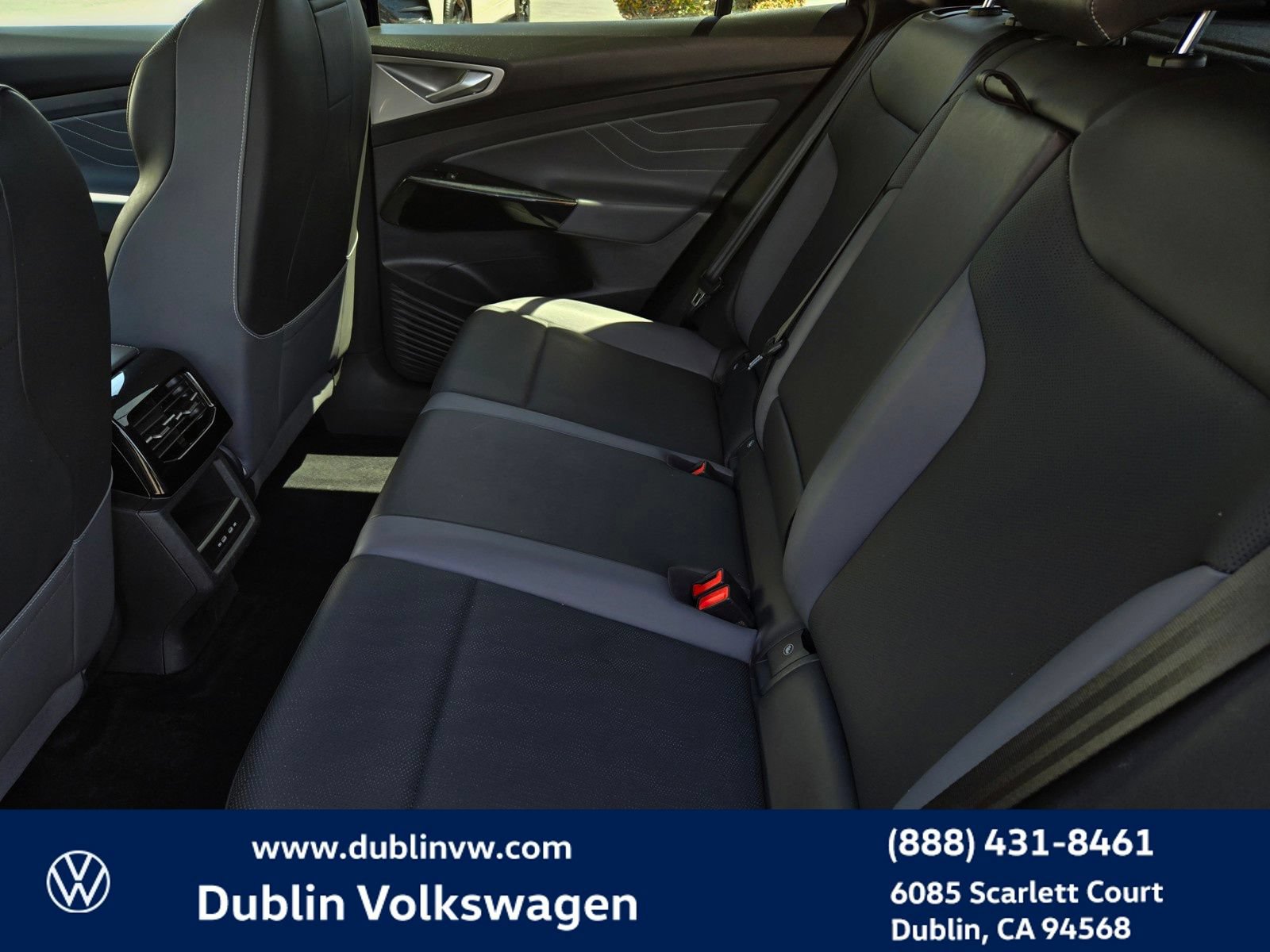 Used 2023 Volkswagen ID.4 Pro S RWD image 11