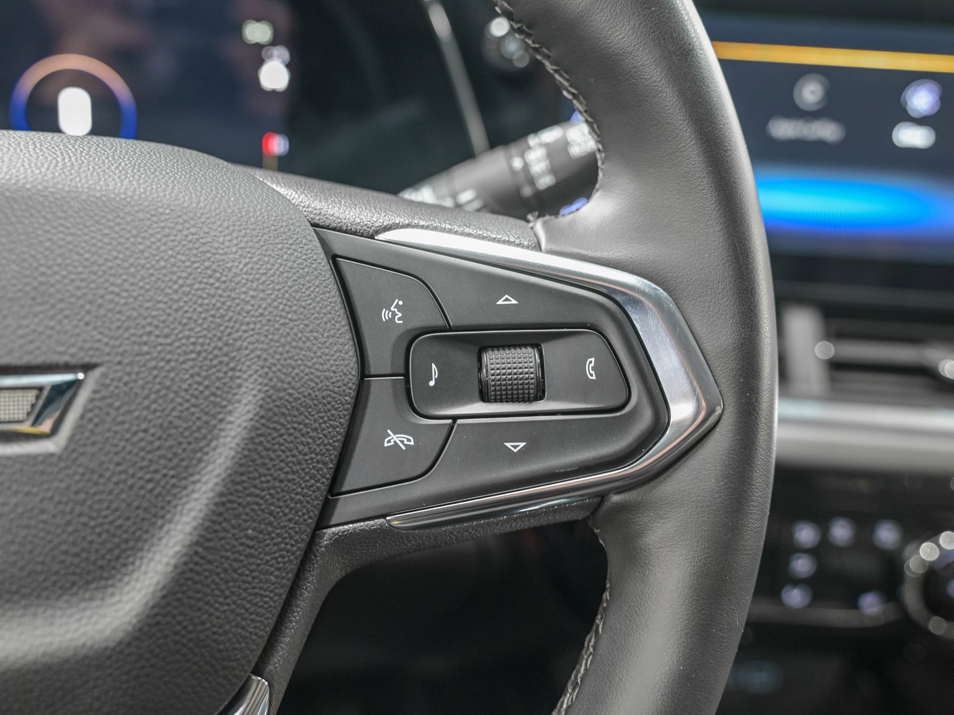 Used 2025 Chevrolet Trax ACTIV w/ Driver Confidence Package image 20