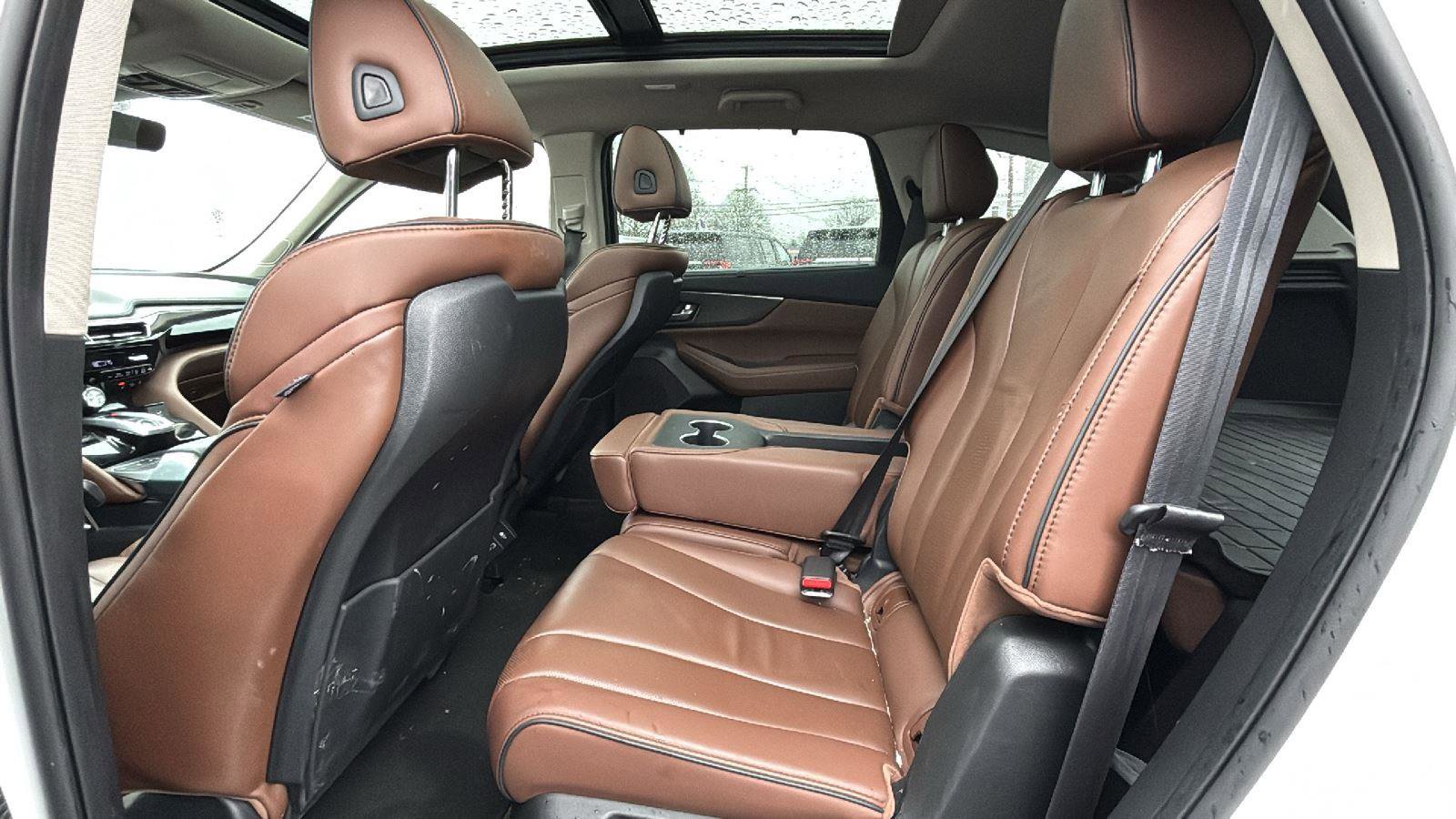 Used 2023 Acura MDX SH-AWD w/ Advance Package image 29