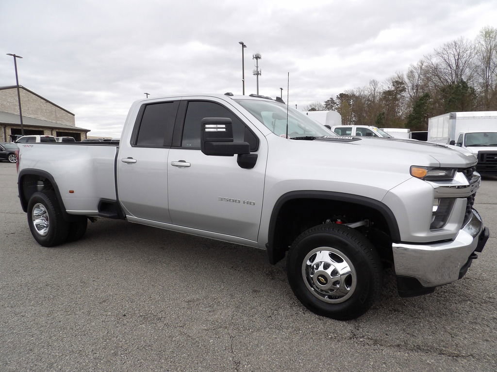 Used 2022 Chevrolet Silverado 3500 LT w/ Convenience Package AWD/4WD image 10