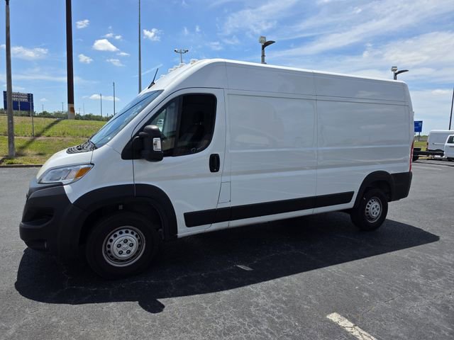 Used 2025 RAM ProMaster 2500 w/ Convenience Group image 9
