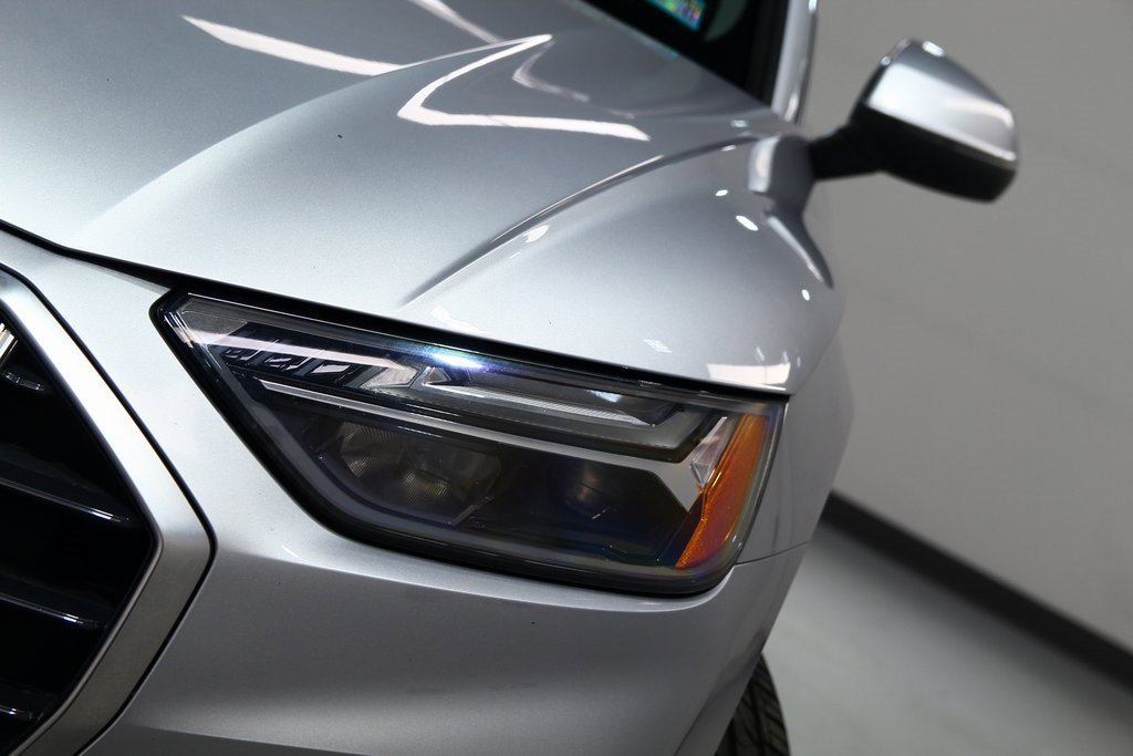 Used 2021 Audi Q5 2.0T Premium Plus w/ Premium Plus Package image 7