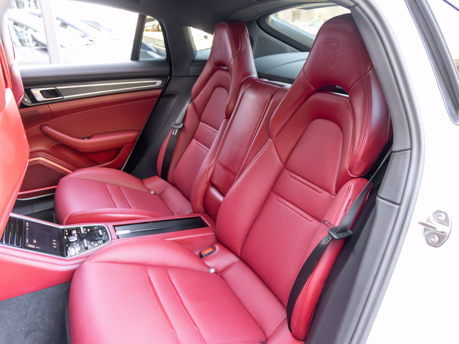 Used 2023 Porsche Panamera 4 Platinum Edition AWD/4WD image 49