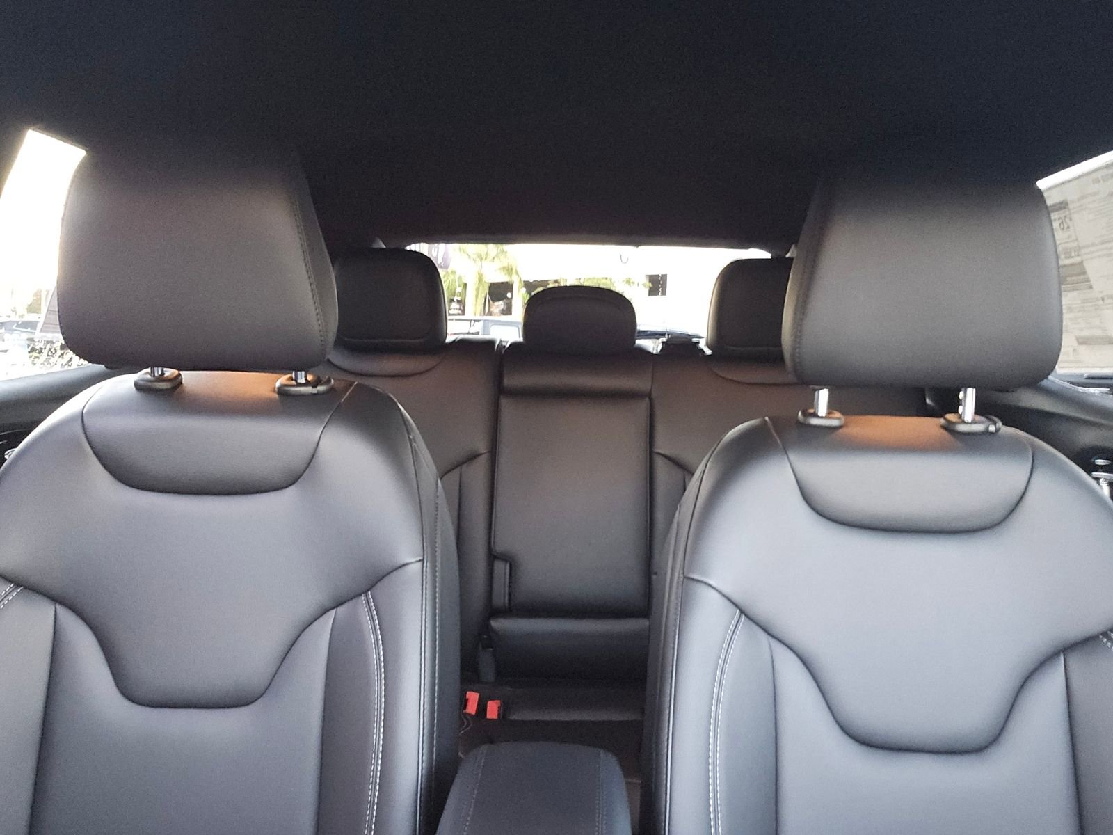 New 2026 Jeep Compass Limited image 27