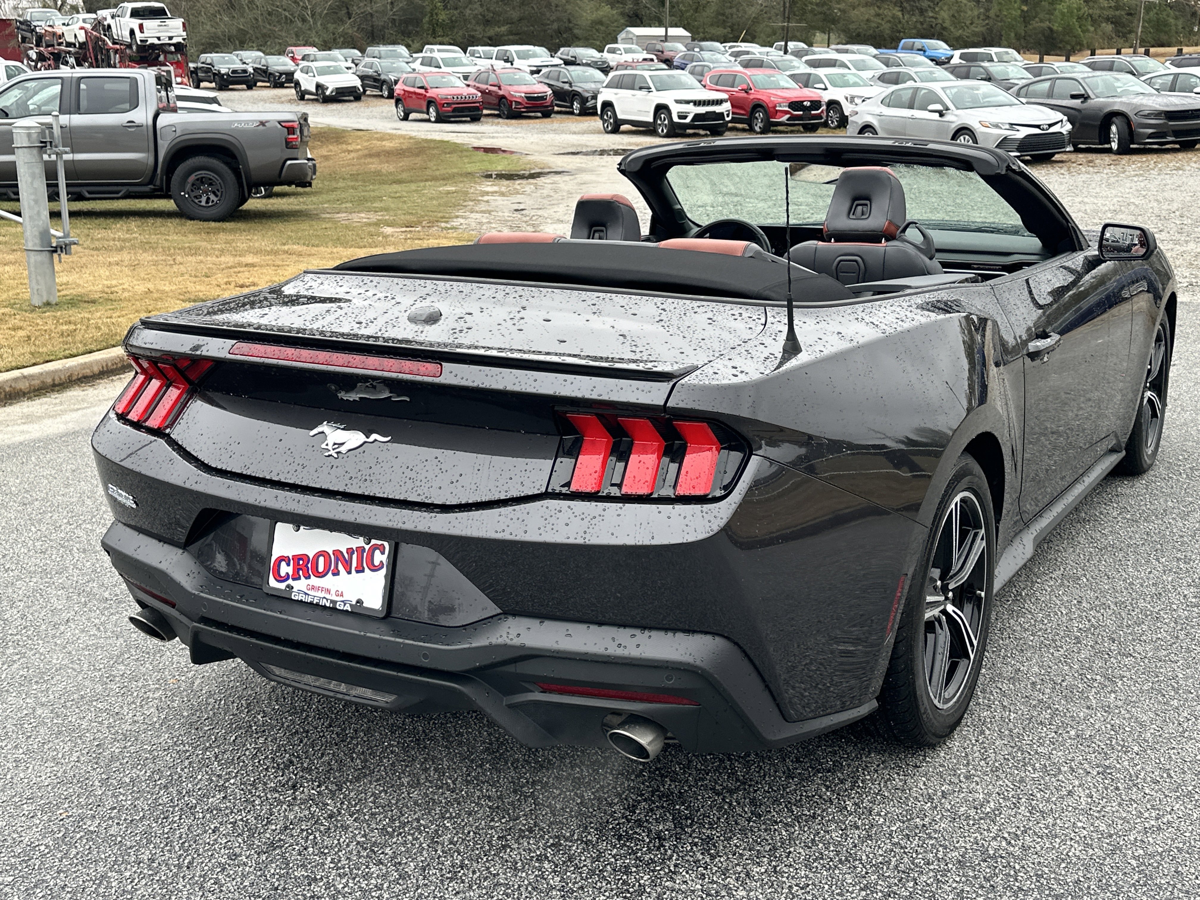 Used 2024 Ford Mustang Premium image 5