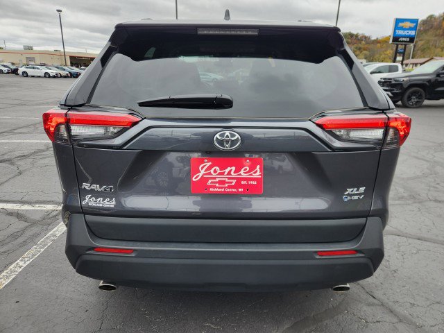 Used 2025 Toyota RAV4 XLE image 4