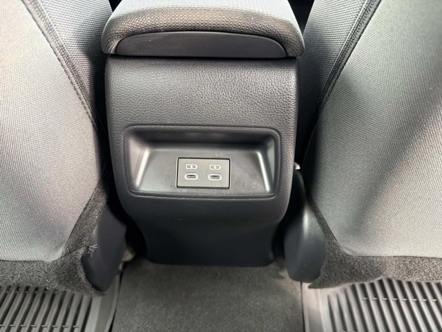 Used 2025 Toyota Corolla LE FWD image 20