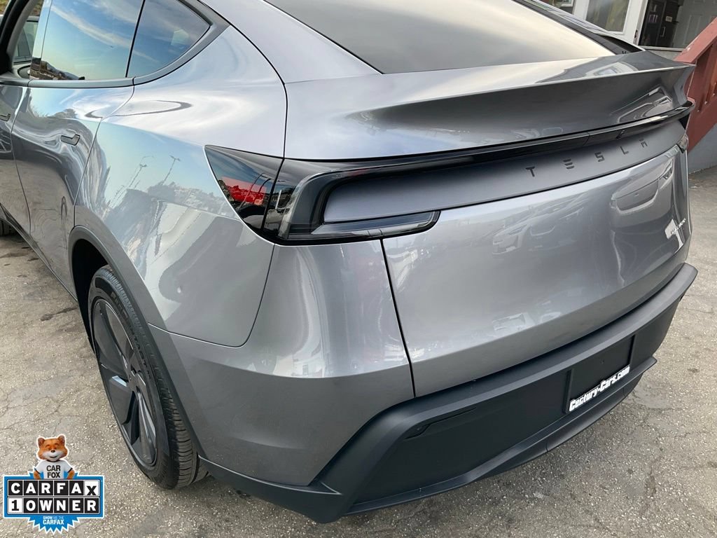 Used 2026 Tesla Model Y Long Range AWD/4WD image 86