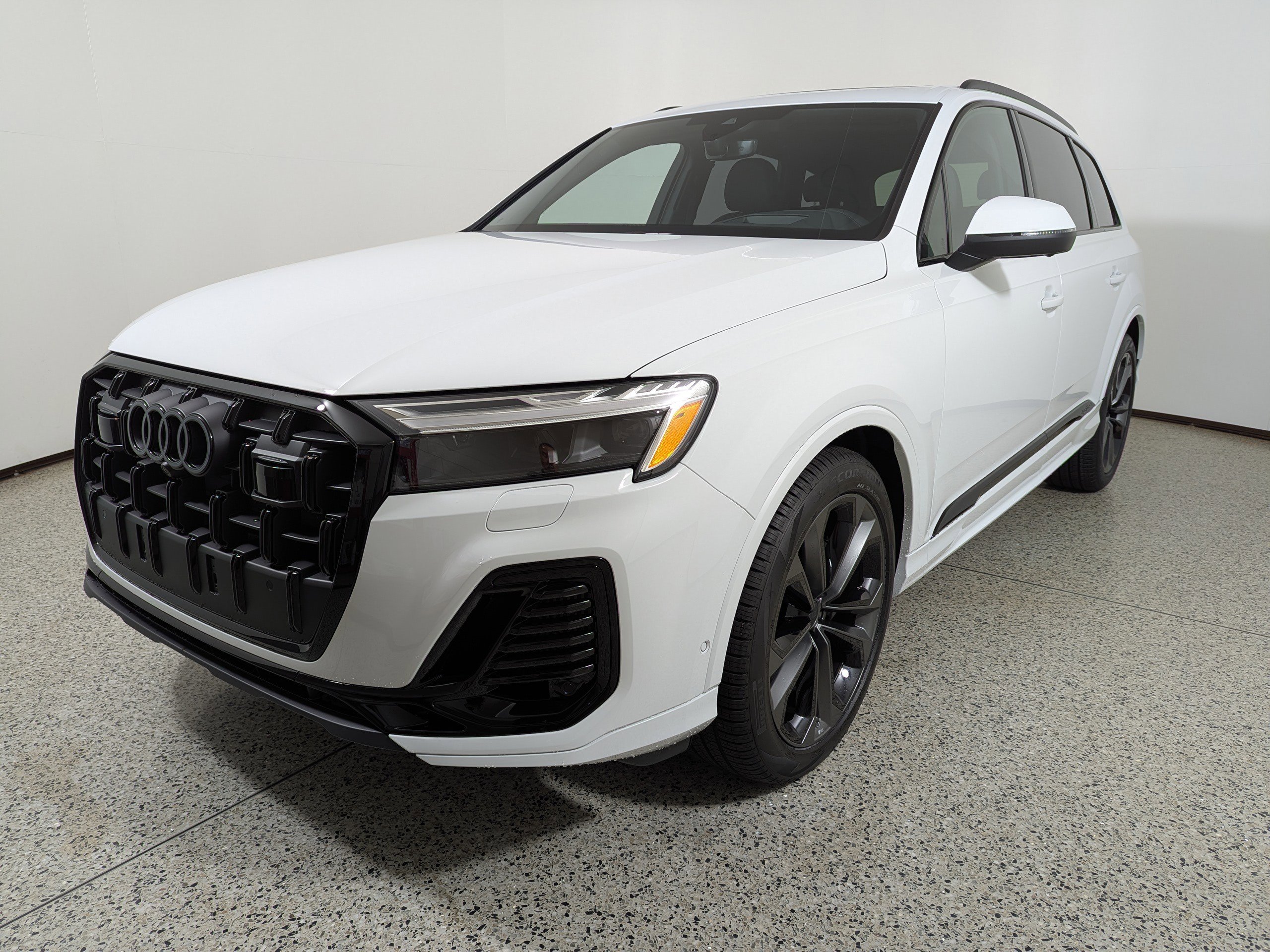 New 2026 Audi Q7 3.0T Prestige image 3