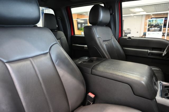 Used 2016 Ford F350 Lariat w/ Lariat Interior Package image 9