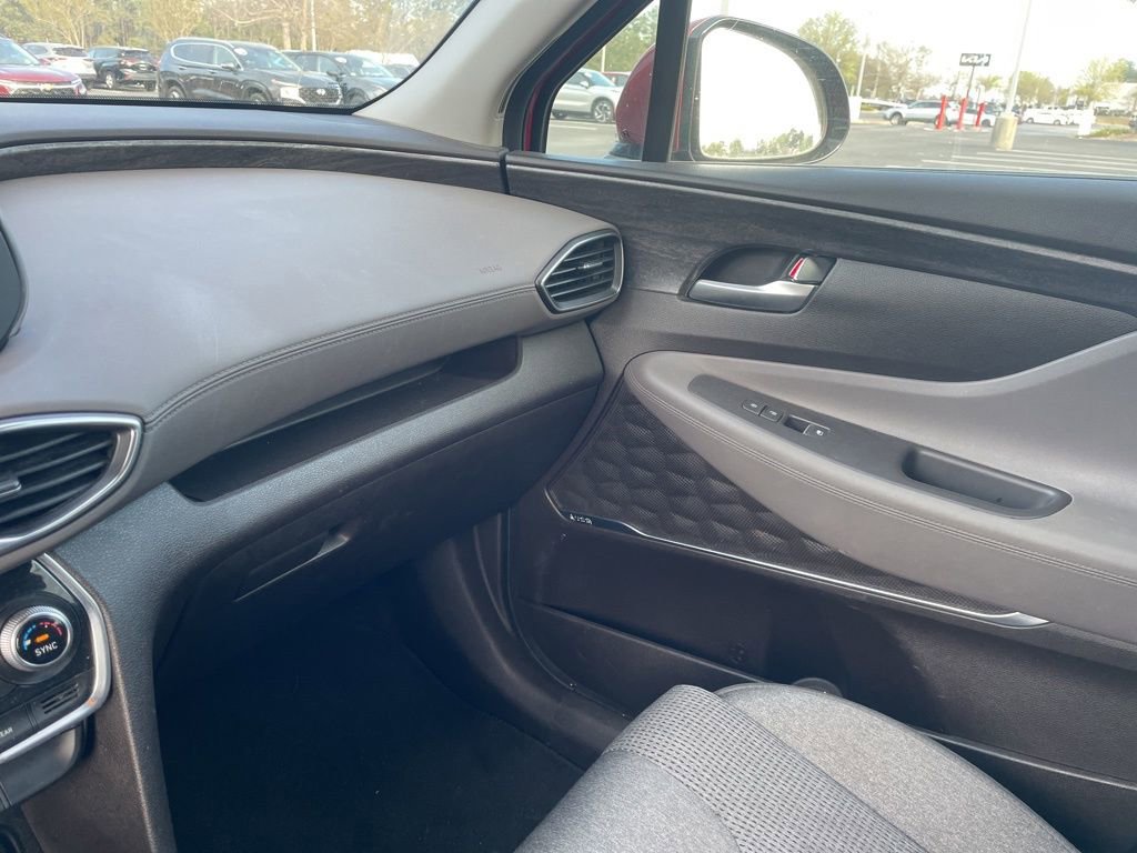 Used 2019 Hyundai Santa Fe SEL image 29